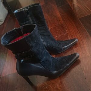 Ferre booties black leather suede women shoes 38 Italy boots heel